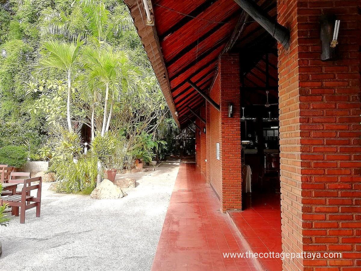 The Cottage Resort Патая Екстериор снимка