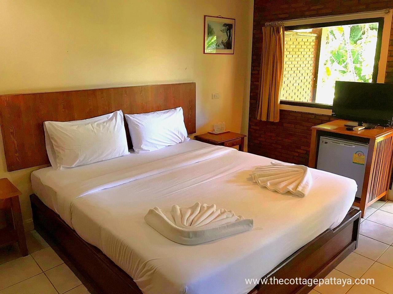 The Cottage Resort Патая Екстериор снимка