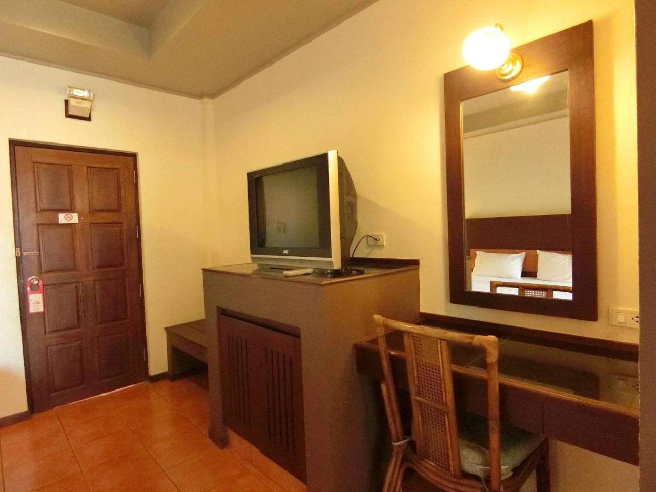 The Cottage Resort Патая Екстериор снимка