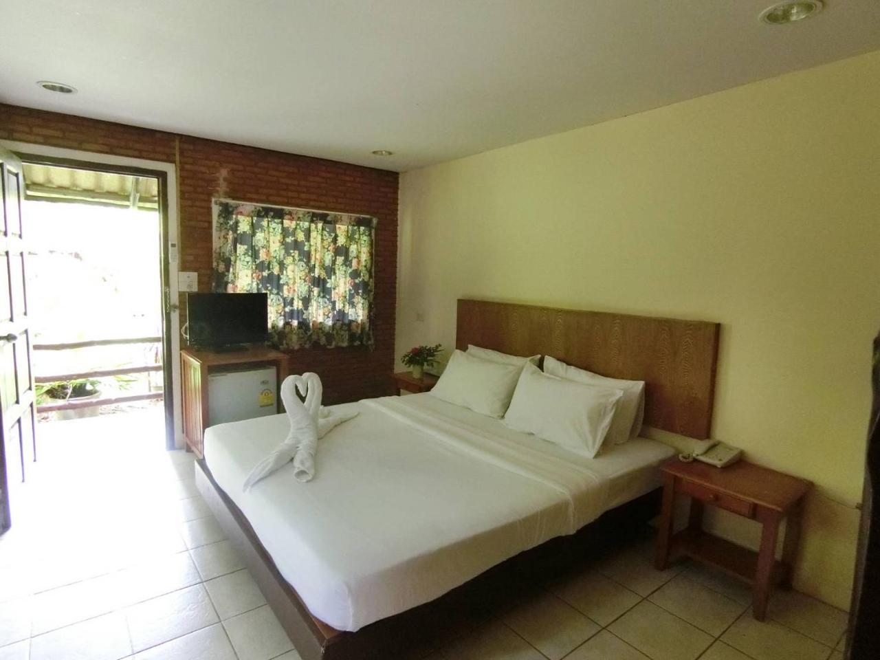 The Cottage Resort Патая Екстериор снимка
